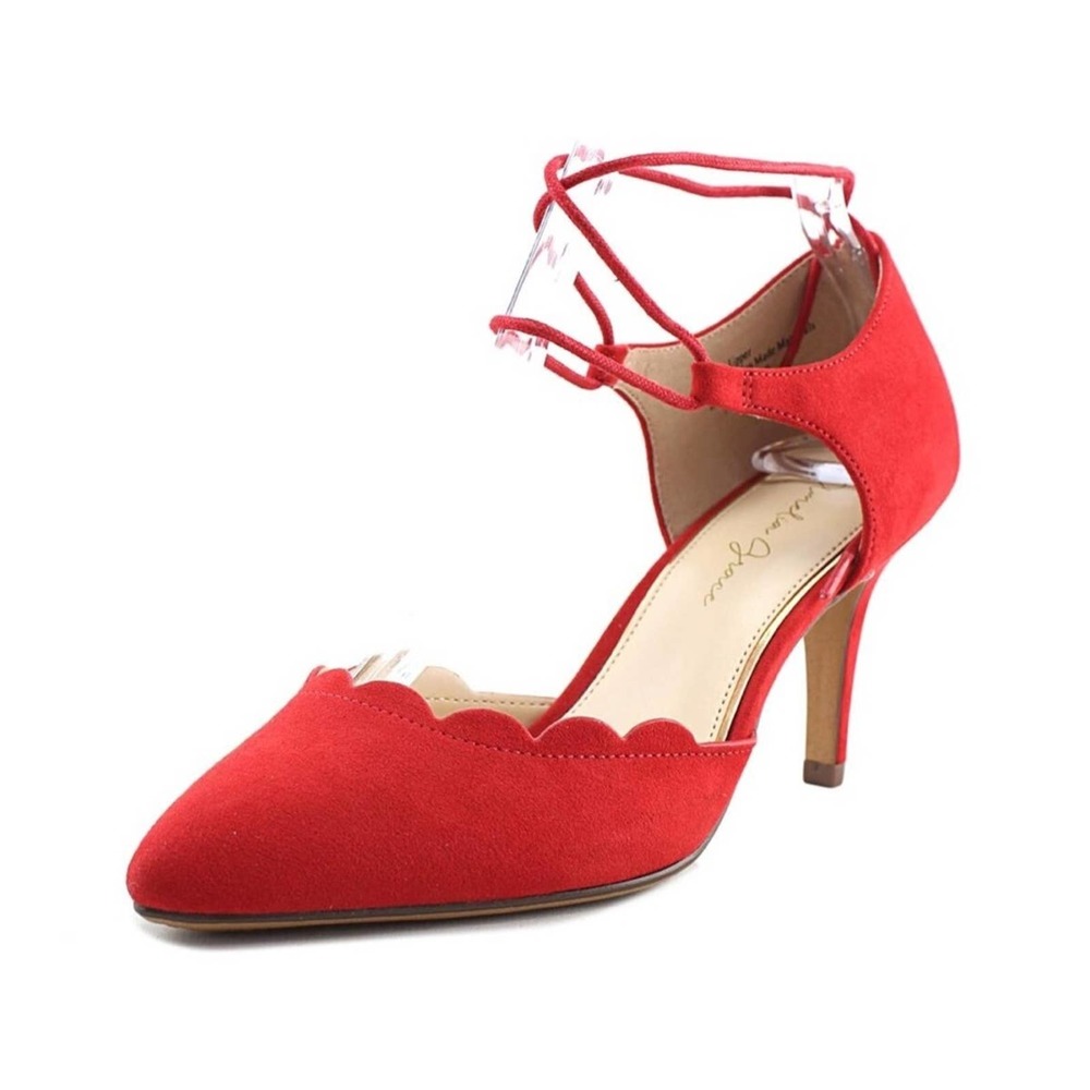 Amelia Grace Tennie Pumps Size 9